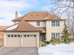 3 Woodlawn Ct, Whitby, ON L1N 6R4