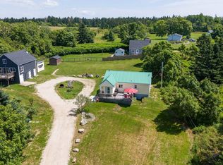 173 New Harbour Rd, Blandford, NS B0J1T0
