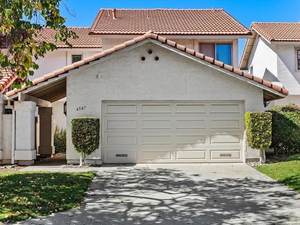 6547 Via Barona, Carlsbad, CA 92009