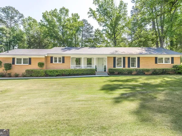 1943 Birchwood Way, Macon, GA 31211