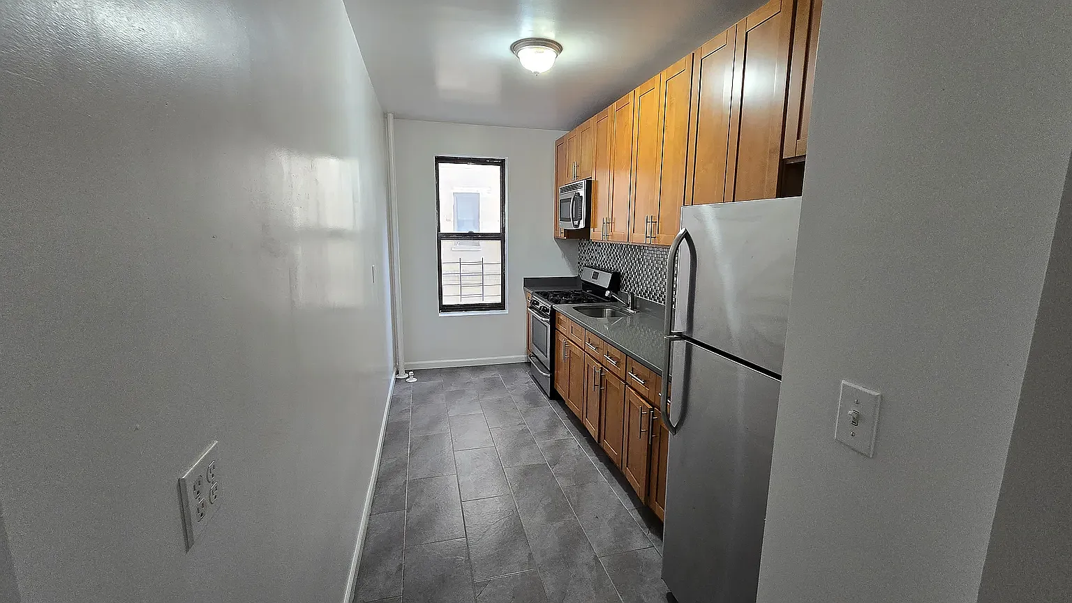 86-03 102nd Street — Photo 1