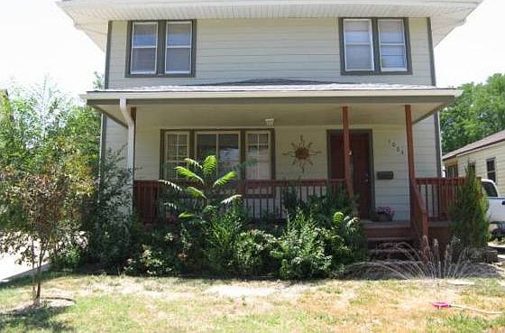 1st image of 1004 E Iron Ave