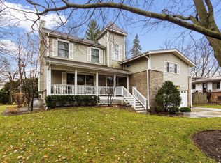 619 Indian Hill Ct, Deerfield, IL 60015