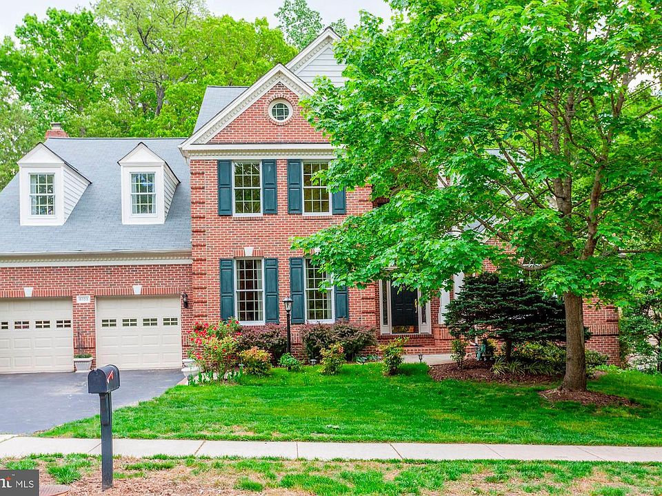 1st image of 8103 Glenhurst Dr