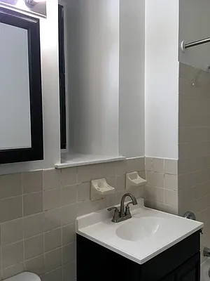 Rented by RC REAL ESTATE OF NEW YORK | media 10