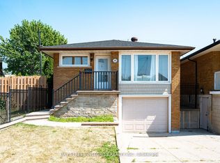 106 Beland Ave N, Hamilton, ON L8H 6C1