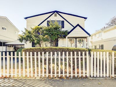 11640 Van Wyck Expy, Jamaica, NY, 11420