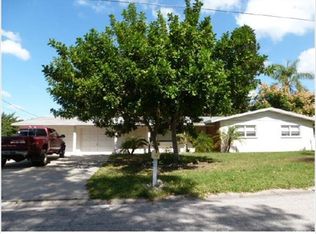 2883 Homasassa Rd, Sarasota, FL 34239