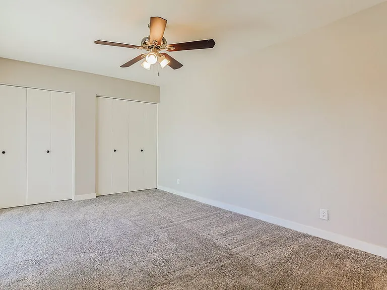 1415 N Ironwood St — Photo 12