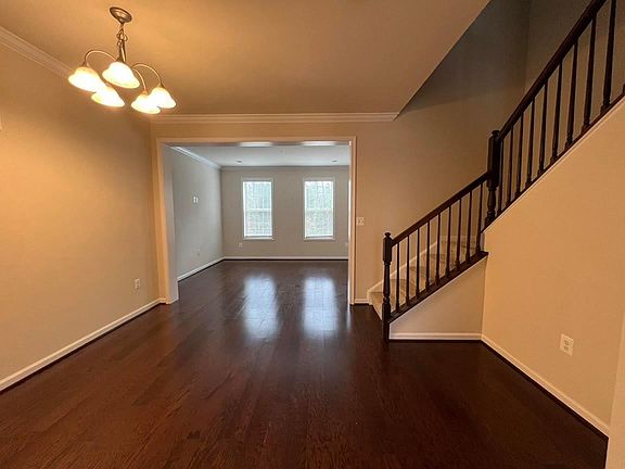 3rd image of 16005 Marsh Pl