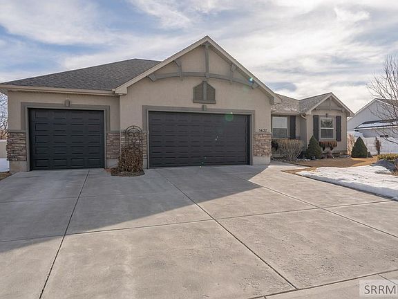 4th image of 5627 Thatcher Ave