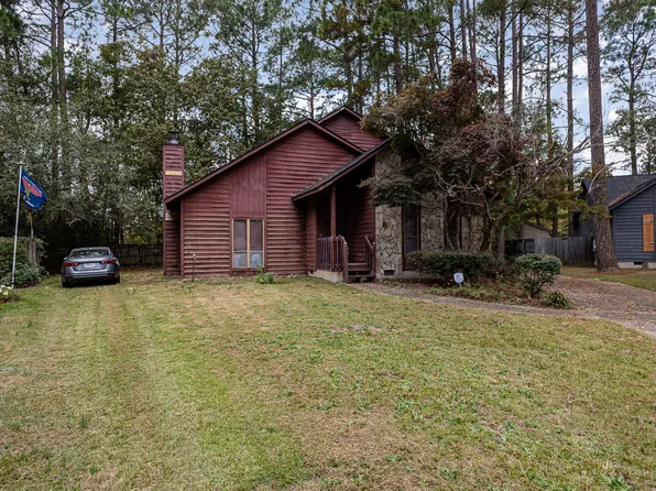 4499 Briton Ct, Fayetteville, NC 28314
