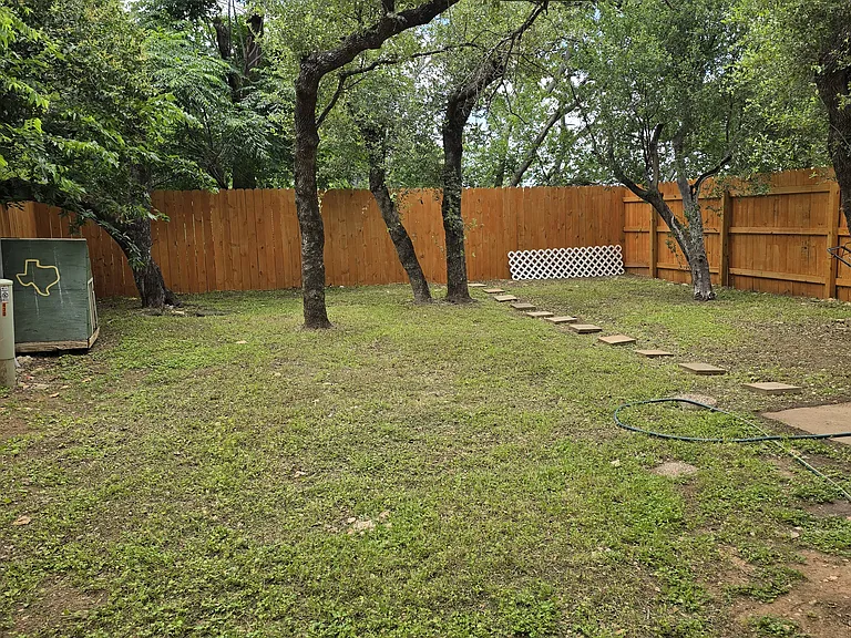 430 Chisholm Valley Dr #B — Photo 21