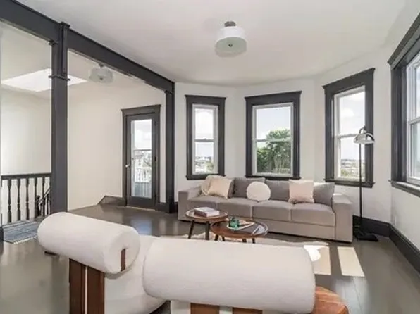 19 Peverell St #3, Dorchester, MA 02125