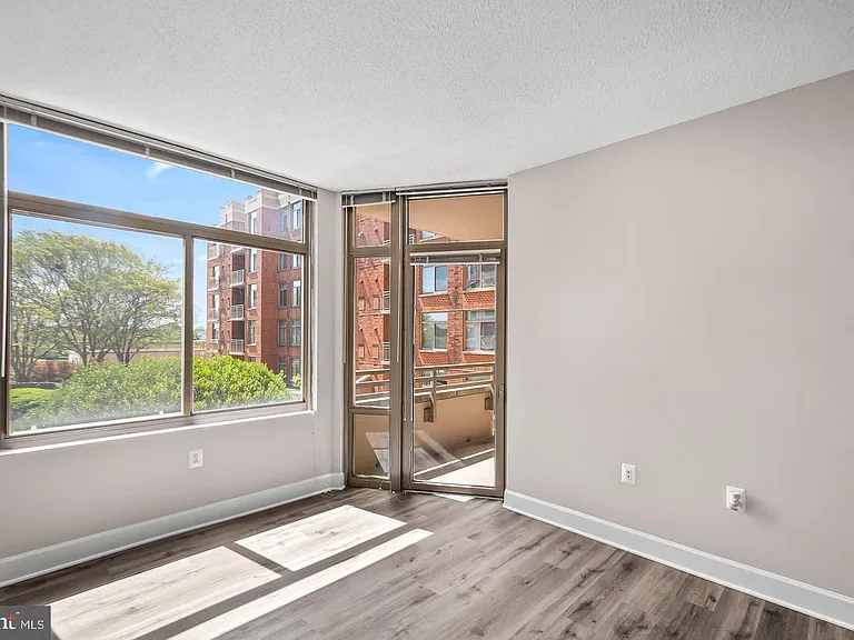 3600 Glebe Rd #330W — Photo 17