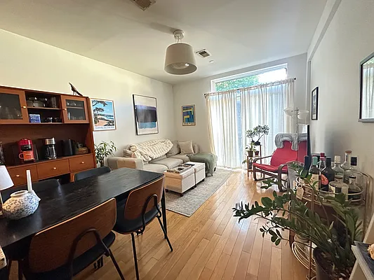 Rented by Dream Space Realty | media 1