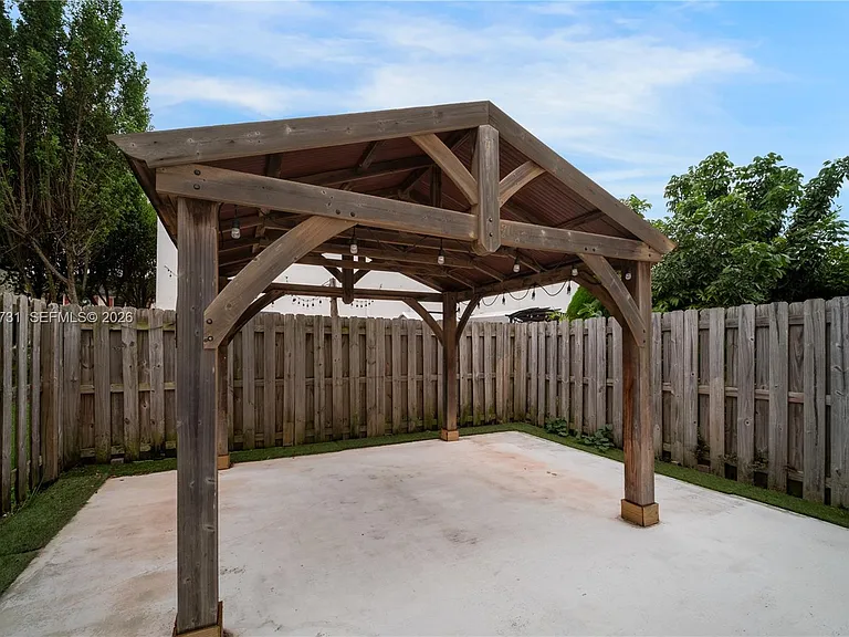 11508 SW 248th Ln #11508 — Photo 17