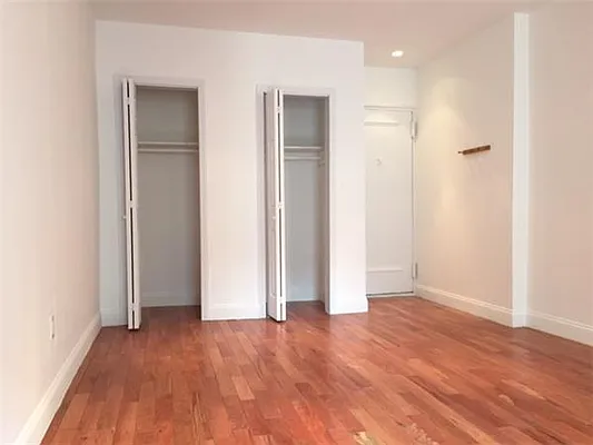 Rented by Platinum Properties | media 36