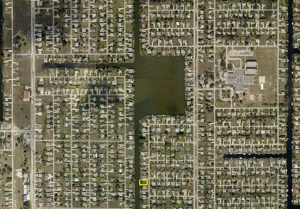 2nd image of 3802 SW 5th Ave