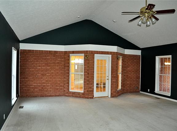 4th image of 2048 25w Hwy