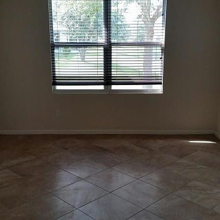 4th image of 3676 Mount Carmel Ln