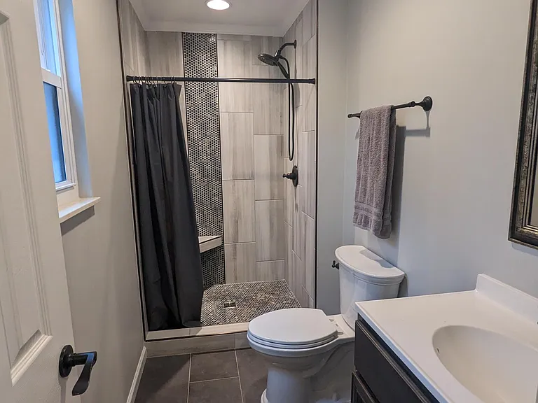 1424 Waynesboro Ln — Photo 7