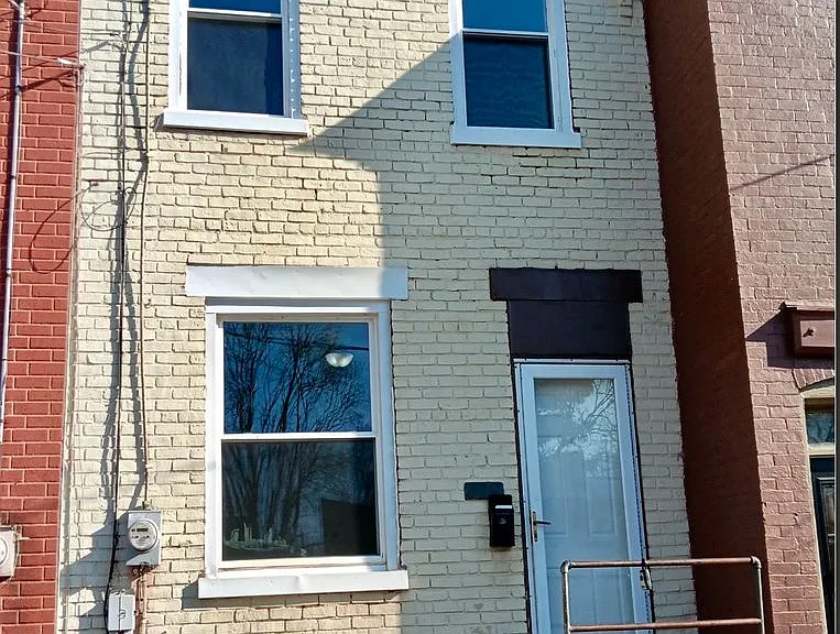 538 Lafayette St — Photo 1