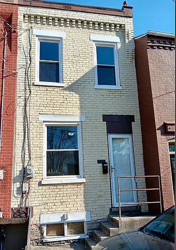 538 Lafayette St Photo 1