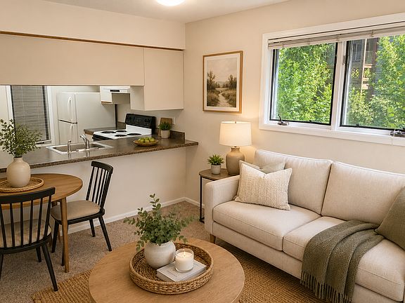 2nd image of 1927 Canyon Blvd #106