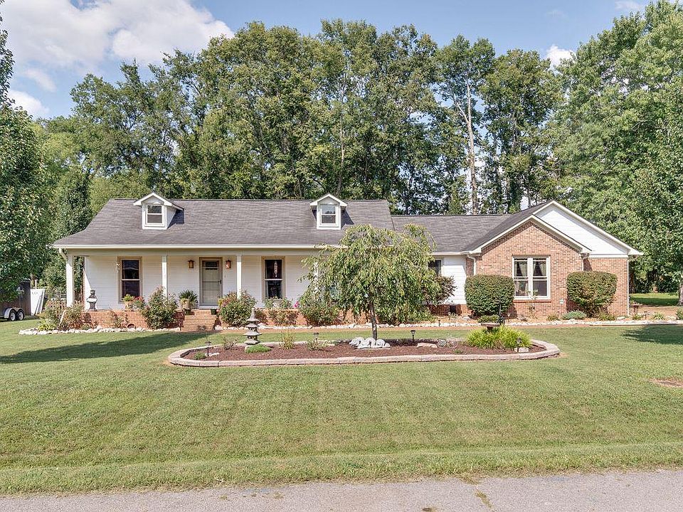 1st image of 1303 Jewell Dr