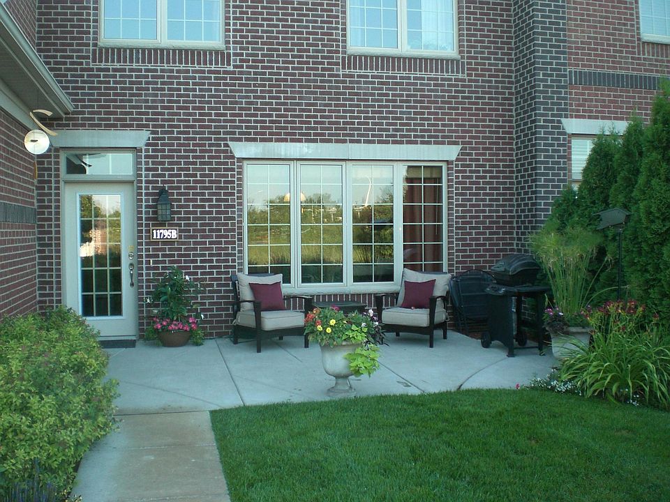 1st image of 11795 Vermillion St NE