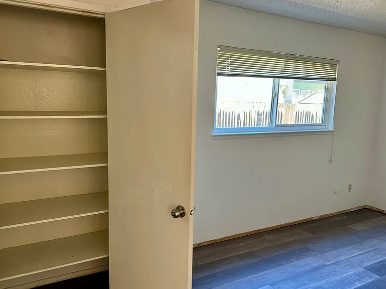 2407 V St #3 — Photo 7