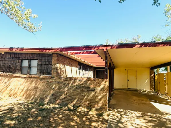 2726 68th St, Lubbock, TX 79413