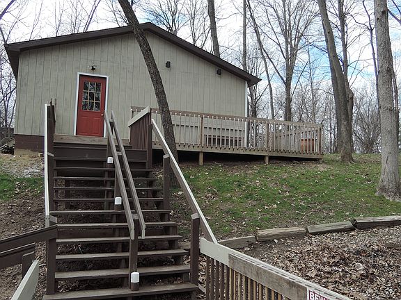 4th image of 319 Brandy Dr