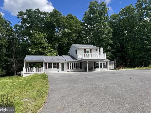 1037 Raven Rocks Rd, Springfield, WV 26763