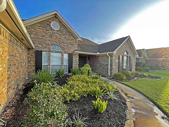 2nd image of 4413 Kandywood Dr