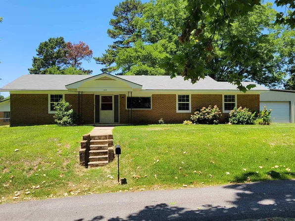 105 N 4th St, Saratoga, AR 71859