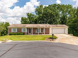 4300 Kings Acres Dr, High Ridge, MO 63049