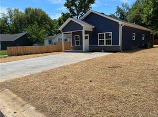 217 Myrtle St, Jeffersonville, IN 47130