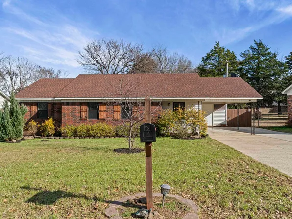 122 Joy Dr, Searcy, AR 72143