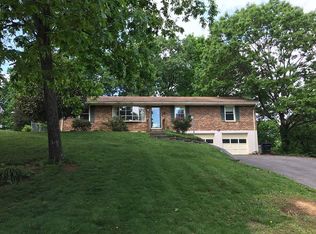 3453 Wedgewood Rd, Roanoke, VA 24015