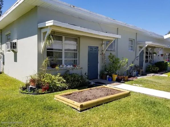 6075 Alexander Ln, Grant Valkaria, FL 32949