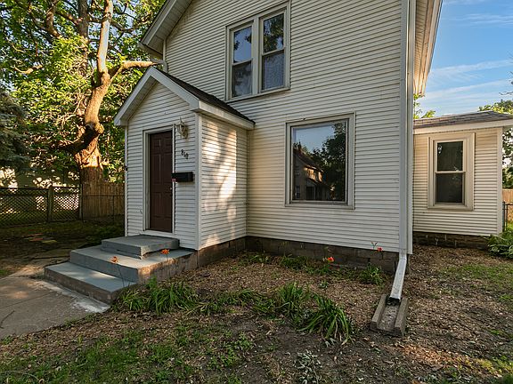 2nd image of 810 W 14th St