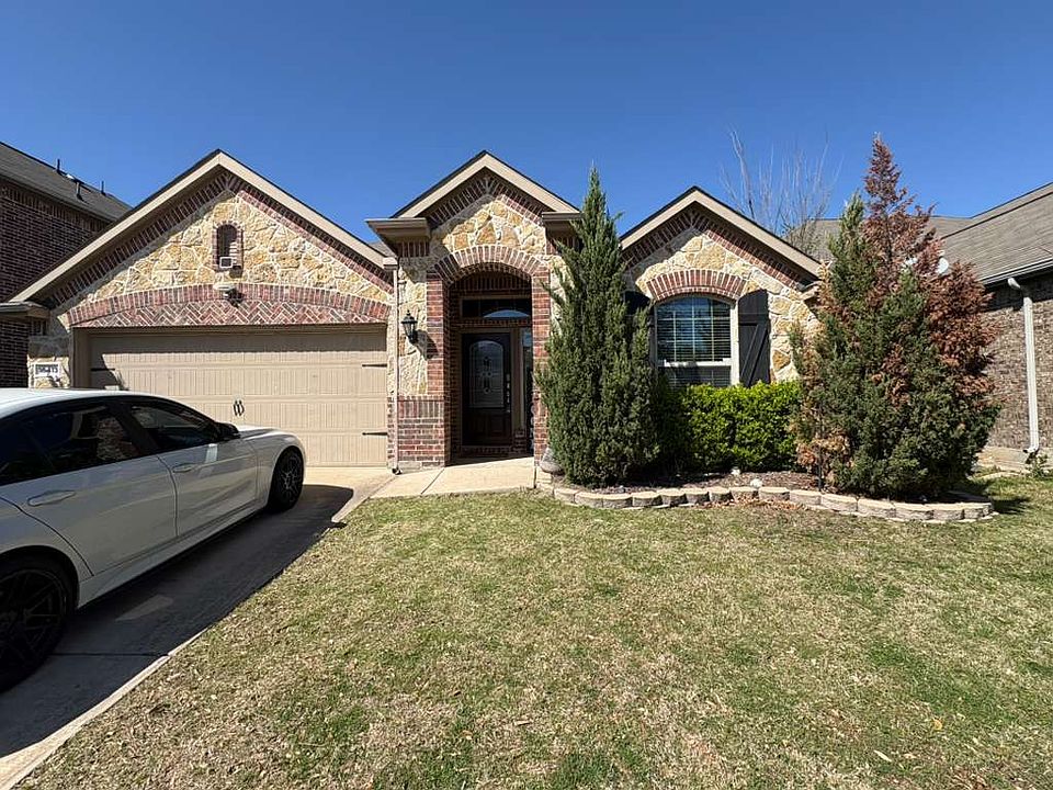 2nd image of 16413 Stillhouse Hollow Ct