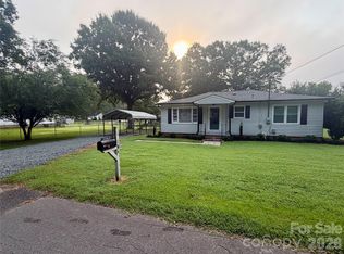 104 Hilltop St, Stanfield, NC 28163