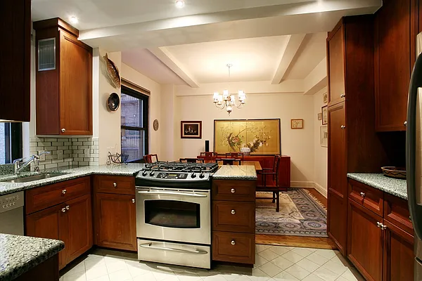 Sold by Corcoran | media 17