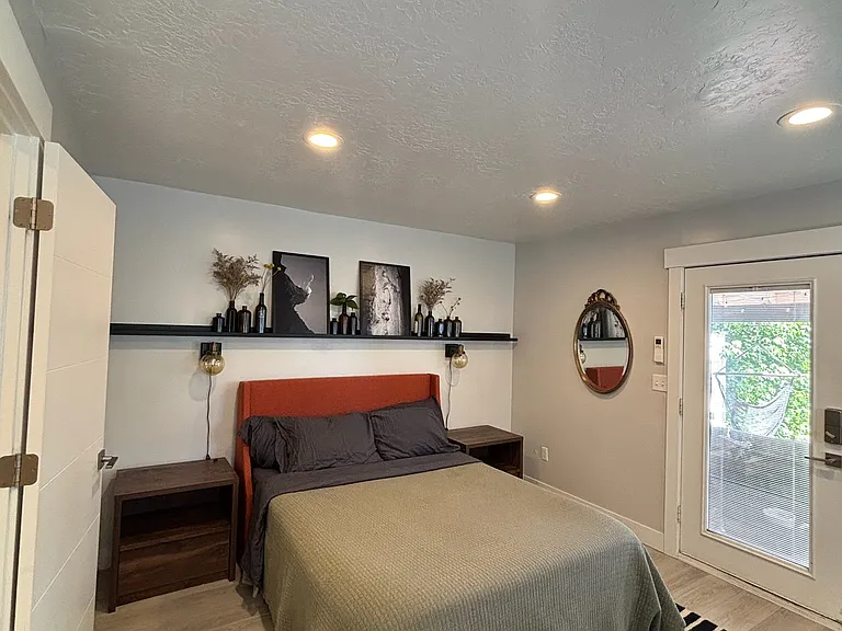 334 E Harvard Ave — Photo 18