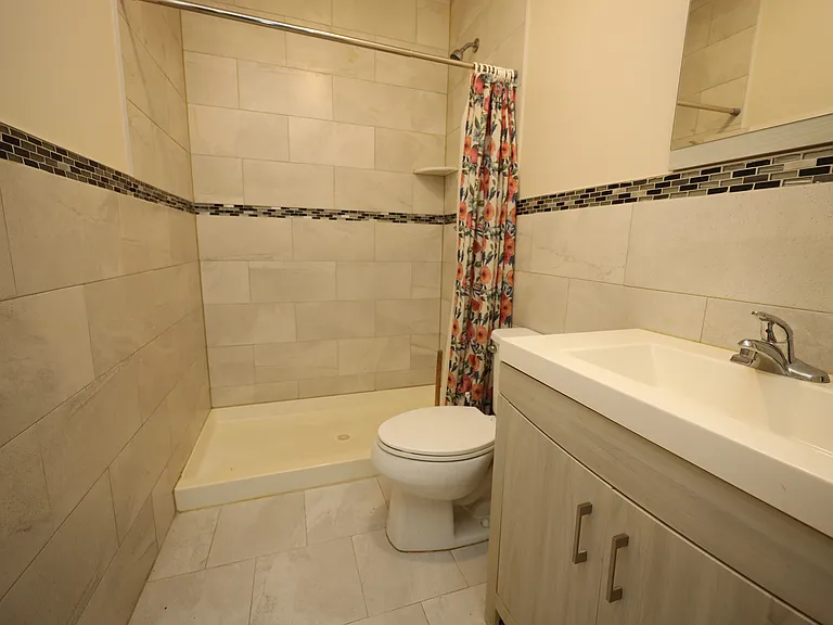 36 Dorothea Pl #1 — Photo 21