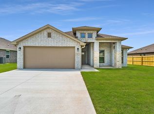 921 Sugar Loaf Rd, Prairie Grove, AR 72753