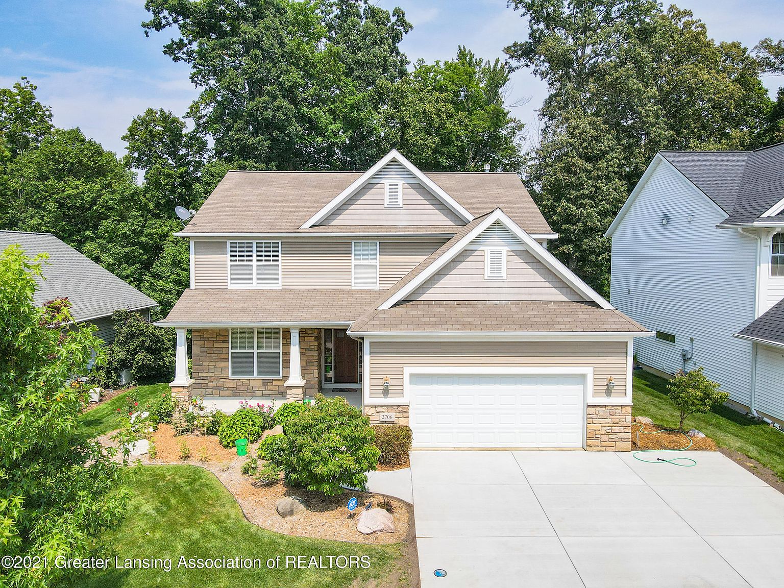 2706 Sophiea Pkwy, Okemos, MI 48864 Zillow